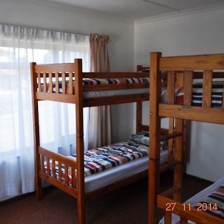 Backpacker Apartments Plettenberg Bay Exterior foto
