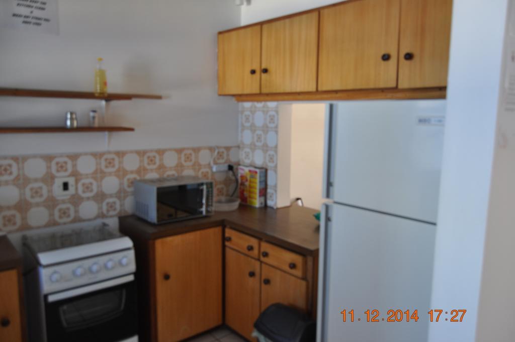 Backpacker Apartments Plettenberg Bay Quarto foto