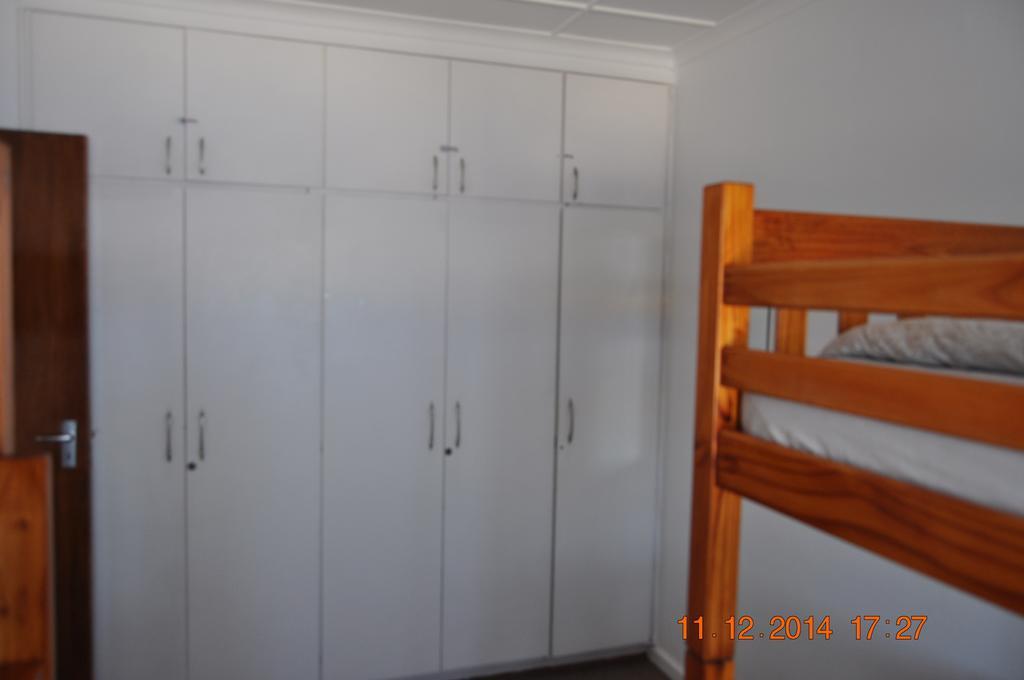Backpacker Apartments Plettenberg Bay Exterior foto
