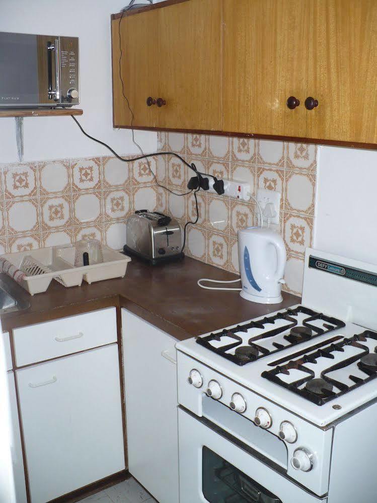 Backpacker Apartments Plettenberg Bay Exterior foto
