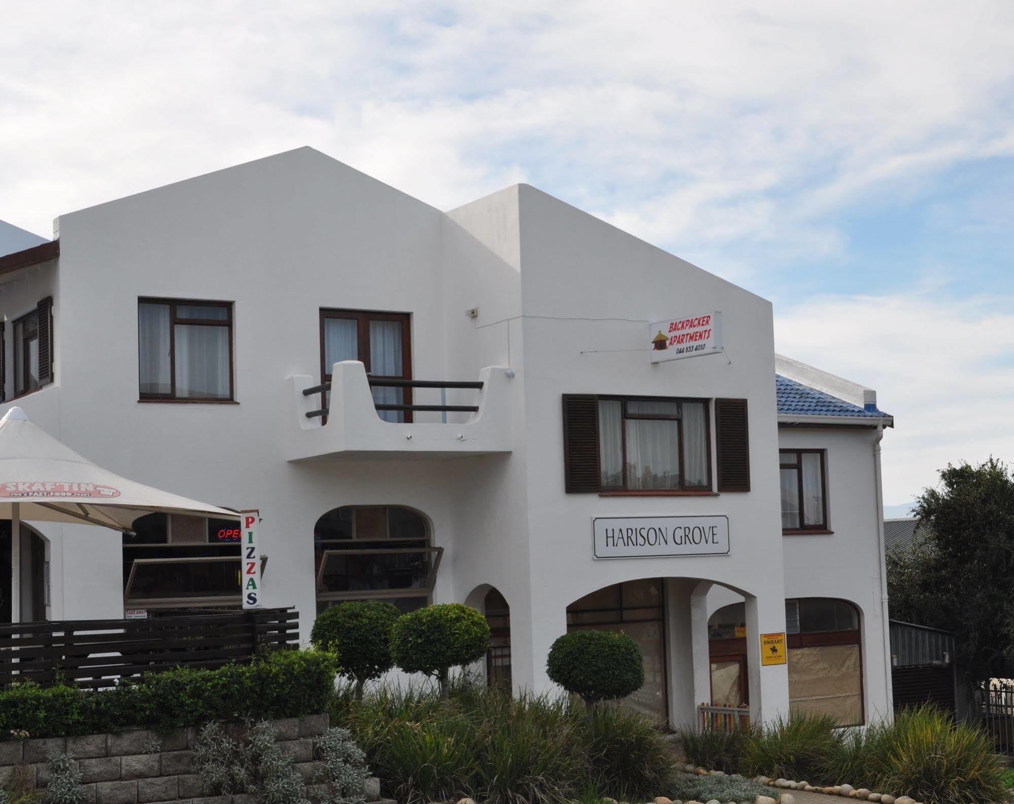 Backpacker Apartments Plettenberg Bay Exterior foto