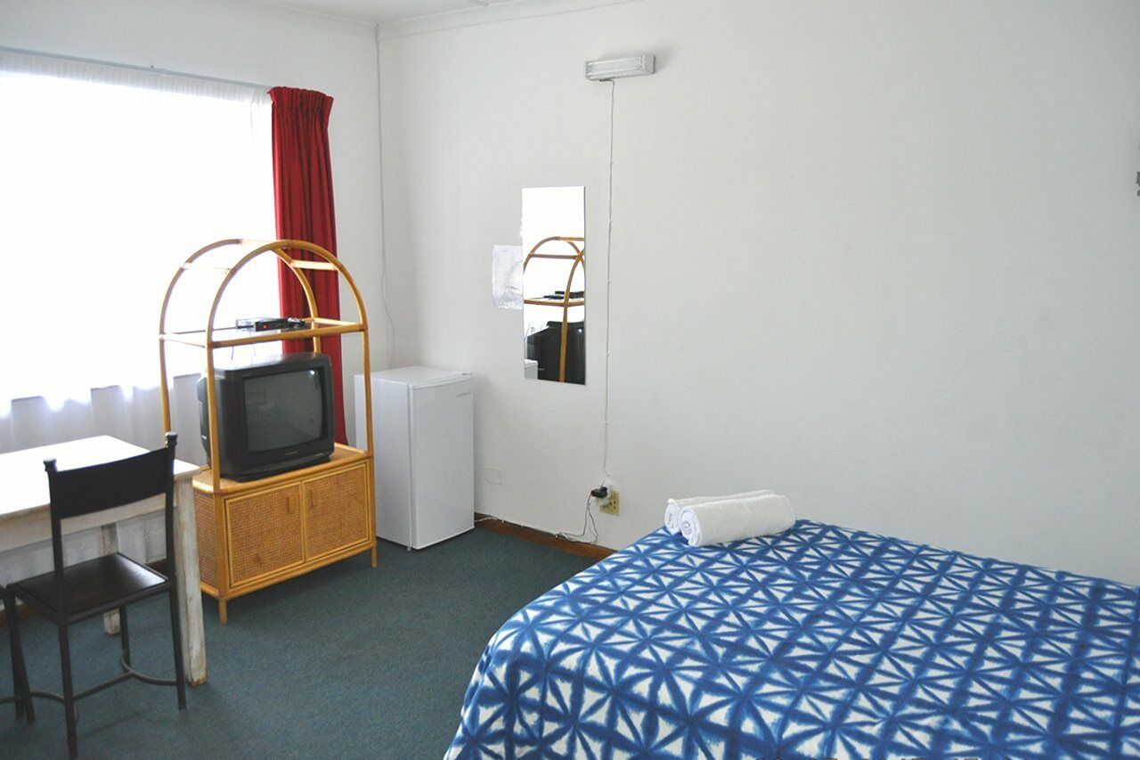 Backpacker Apartments Plettenberg Bay Exterior foto